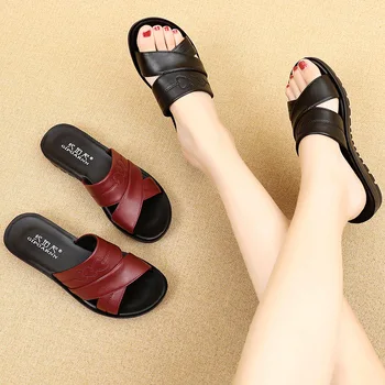 Verão As Mulheres De Chinelos, Sapatos De Couro Genuíno Casual Dedo Do Pé Aberto Ao Ar Livre Chinelos Mulheres Sapatos De Verão Mãe Sapatos Plus Size